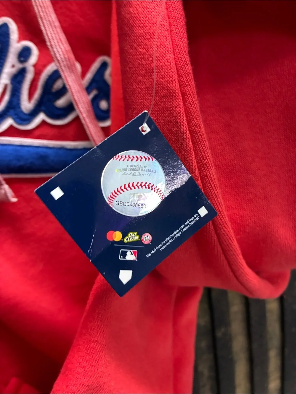 Genuine Merchandise Philadelphia Phillies Red Crewneck Hoodie